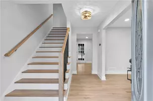 2802 Lakeview Ct, Buford, GA 30519 - Photo 7