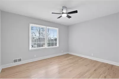 2802 Lakeview Court, Buford, GA 30519 - Photo 15