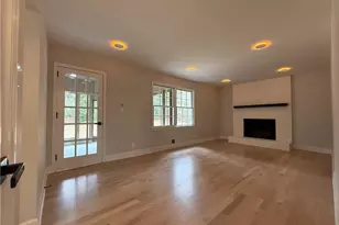 2802 Lakeview Ct, Buford, GA 30519 - Photo 37