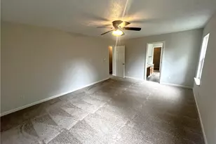 1785 Campbell Ives Dr, Lawrenceville, GA 30045 - Photo 13