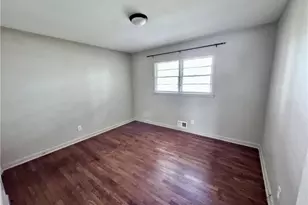 2476 Maple St, East Point, GA 30344 - Photo 7