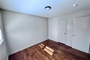 2476 Maple St, East Point, GA 30344 - Photo 11