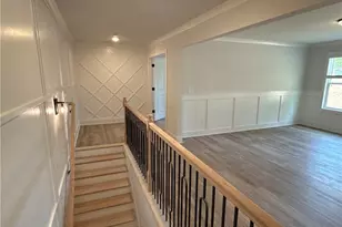 2410 Reserve Manor Ct, Lawrenceville, GA 30011 - Photo 7