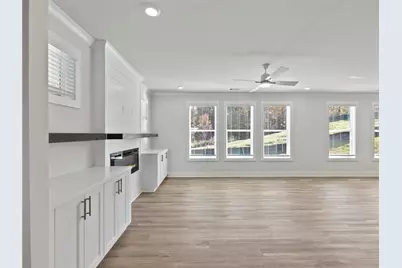 2410 Reserve Manor Court, Lawrenceville, GA 30011 - Photo 17