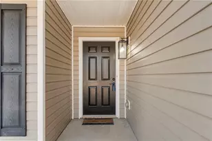 973 Vera Ct, Winder, GA 30680 - Photo 3