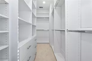 1752 Morningtide Ln NE, Atlanta, GA 30324 - Photo 33