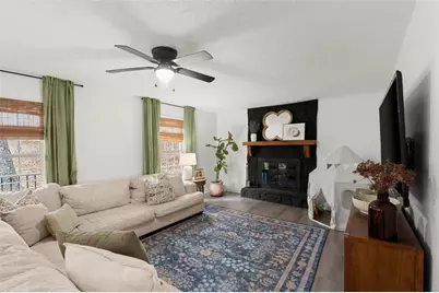 410 Riverlake Court, Woodstock, GA 30188 - Photo 7