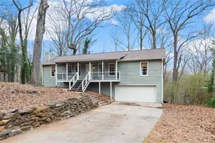 410 Riverlake Ct, Woodstock, GA 30188 - Photo 3