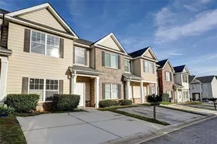 2837 Laurel Ridge Cir, East Point, GA 30344 - Photo 1