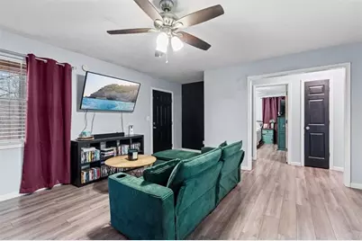 723 Buchanan Bypass, Buchanan, GA 30113 - Photo 11