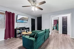 723 Buchanan Bypass, Buchanan, GA 30113 - Photo 11