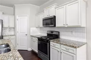 1925 Wheylon Dr, Lawrenceville, GA 30044 - Photo 11