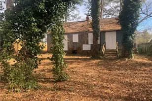 1817 Ellington, Decatur, GA 30032 - Photo 3