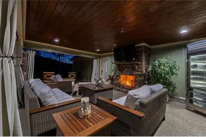 920 Pine Circle, Woodstock, GA 30189 - Photo 101