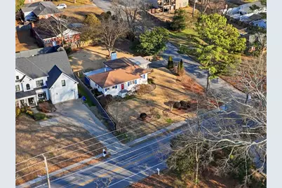 1394 N Druid Hills Road NE, Brookhaven, GA 30319 - Photo 35