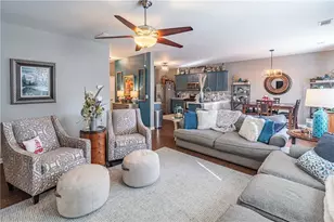 6821 Pierless Ave, Sugar Hill, GA 30518 - Photo 9