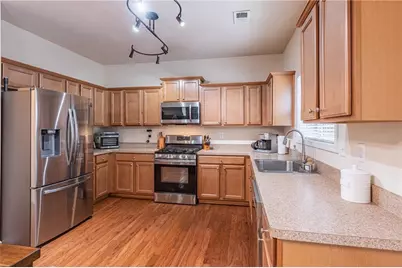 6367 Barker Station Walk, Sugar Hill, GA 30518 - Photo 11