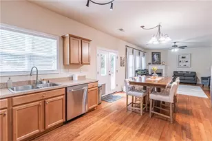 6367 Barker Station Walk, Sugar Hill, GA 30518 - Photo 13