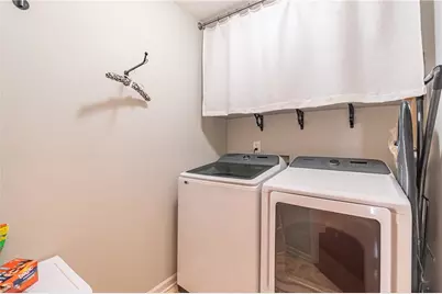 6367 Barker Station Walk, Sugar Hill, GA 30518 - Photo 25