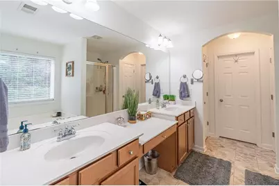 6367 Barker Station Walk, Sugar Hill, GA 30518 - Photo 19