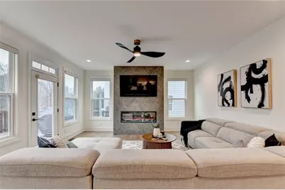 134 Spaulding Lane, Woodstock, GA 30188 - Photo 11