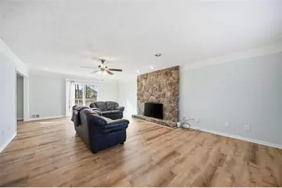 641 Field Cliff Drive, Stone Mountain, GA 30087 - Photo 7