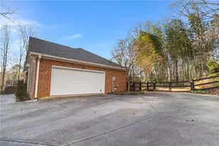 1031 Barnett Pl, Athens, GA 30605 - Photo 31