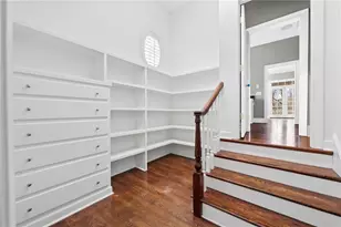 4288 Olde Mill Ln NE, Atlanta, GA 30342 - Photo 17