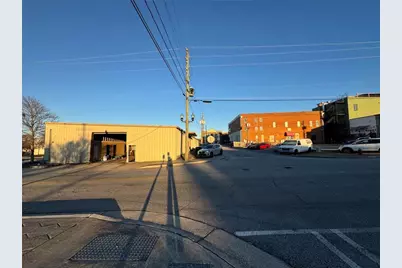 33 Laura St, Winder, GA 30680 - Photo 5