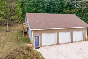 390 Alpine Dr, Roswell, GA 30075 - Photo 35