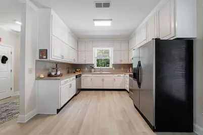 390 Alpine Drive, Roswell, GA 30075 - Photo 13