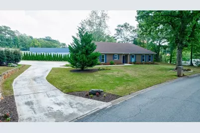 390 Alpine Drive, Roswell, GA 30075 - Photo 3