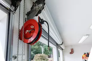 390 Alpine Dr, Roswell, GA 30075 - Photo 33