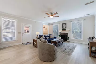 390 Alpine Drive, Roswell, GA 30075 - Photo 9