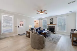 390 Alpine Dr, Roswell, GA 30075 - Photo 9