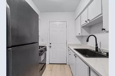 253 Lawton Street SW, Atlanta, GA 30314 - Photo 17