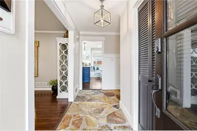 2871 Fontainebleau Drive, Dunwoody, GA 30360 - Photo 3