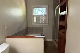 410 Montevallo Dr, Sandy Springs, GA 30342 - Photo 17