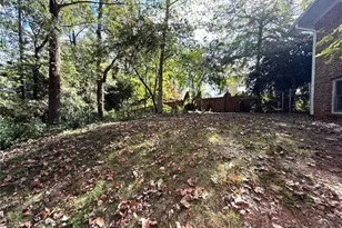 410 Montevallo Dr, Sandy Springs, GA 30342 - Photo 35