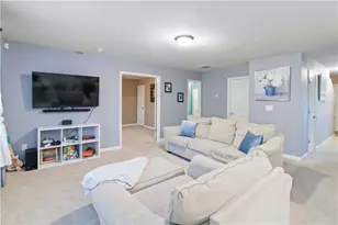 1562 Pointe S Cir, Bethlehem, GA 30620 - Photo 13