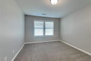 3990 Bella View Ln, Snellville, GA 30039 - Photo 9