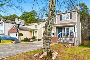 6535 Sevenoaks Dr, Tucker, GA 30084 - Photo 3