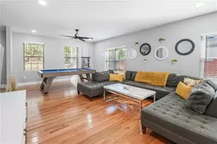 992 Beckwith St SW, Atlanta, GA 30314 - Photo 3