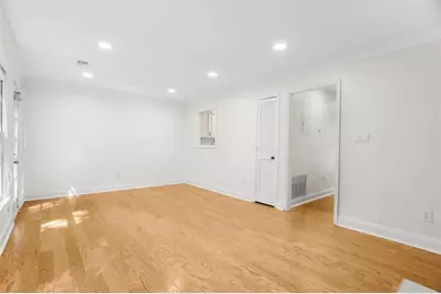 232 Peachtree Hollow Court, Sandy Springs, GA 30328 - Photo 13