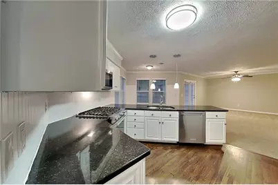 2981 Sutton Glen, Marietta, GA 30062 - Photo 9