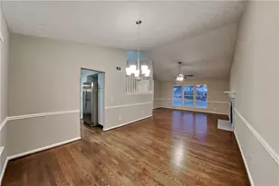 2981 Sutton Glen, Marietta, GA 30062 - Photo 11