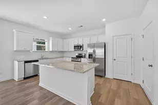 1408 Hunter Trl, Acworth, GA 30102 - Photo 9