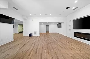 4 Vale Close NE, Atlanta, GA 30324 - Photo 29