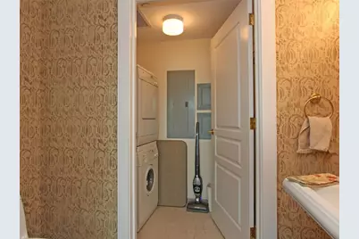 700 Park Regency Place NE, Atlanta, GA 30326 - Photo 11