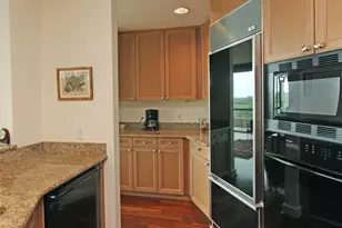 700 Park Regency Pl NE, Atlanta, GA 30326 - Photo 9